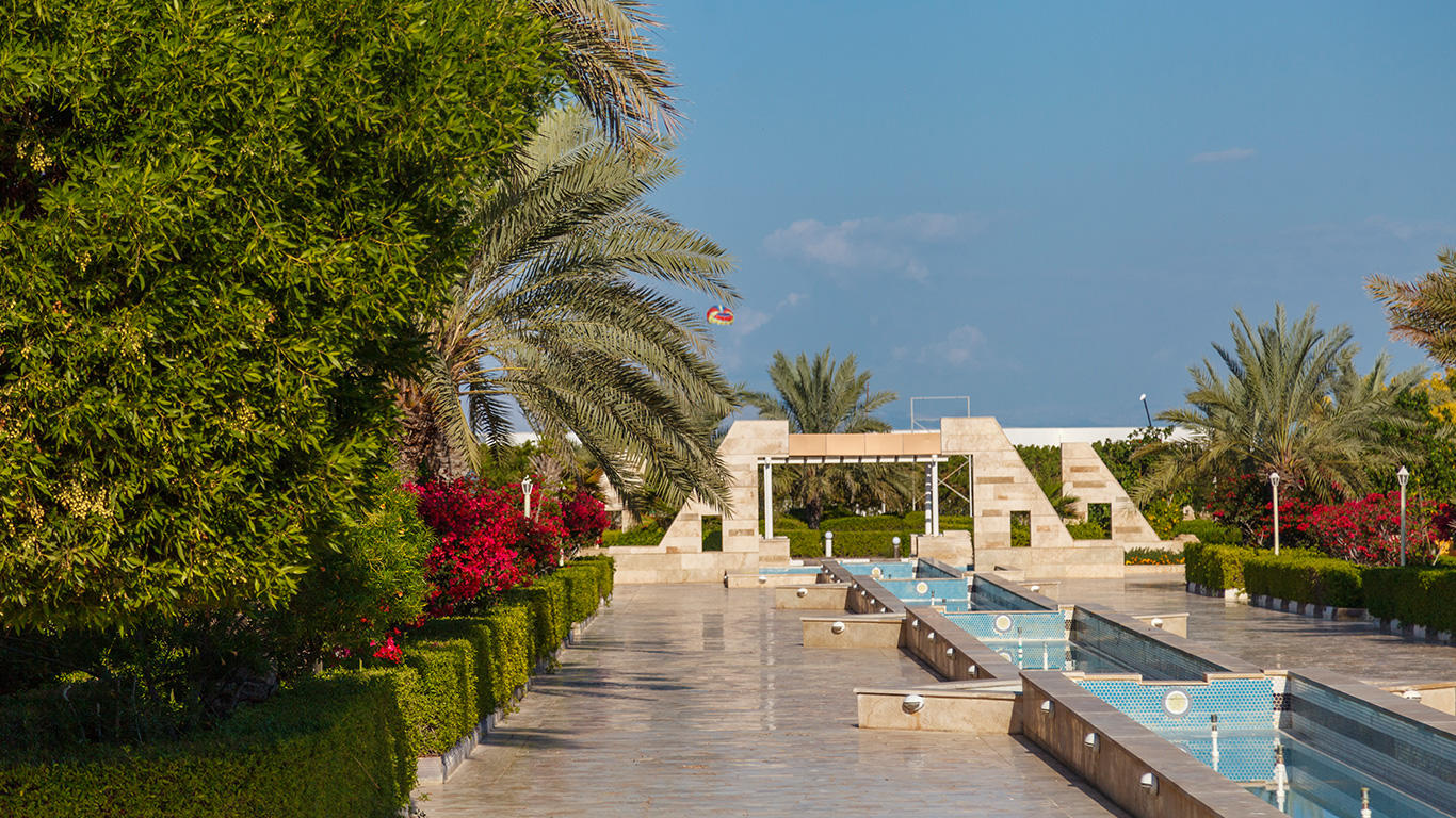Marina Park Hotel