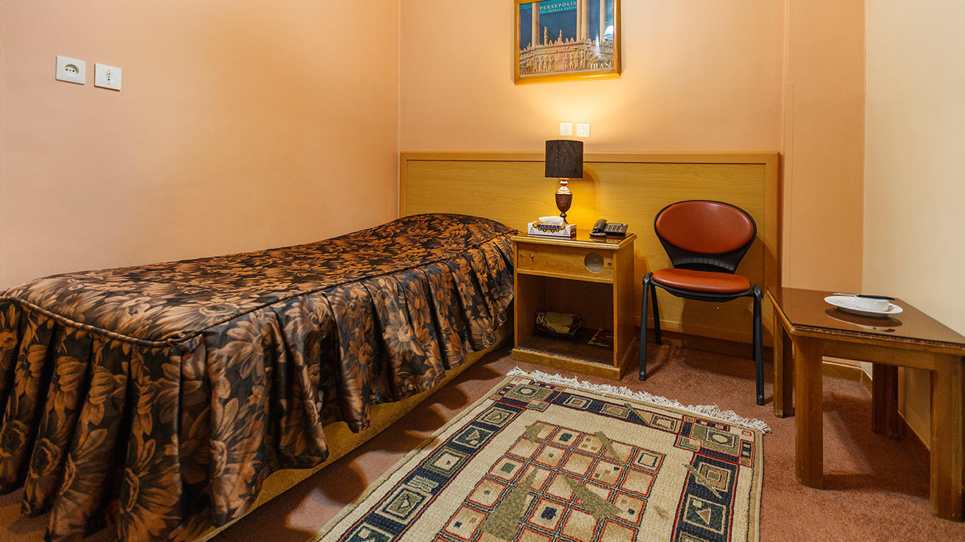 Sasan Hotel