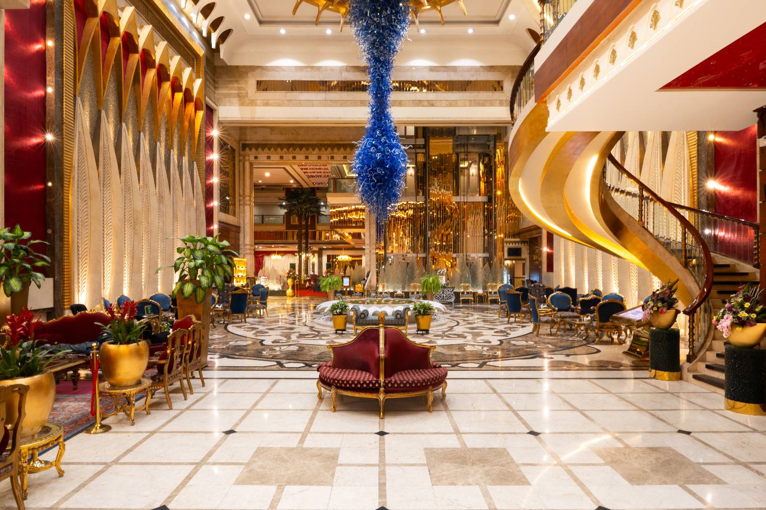 Darvishi Hotel