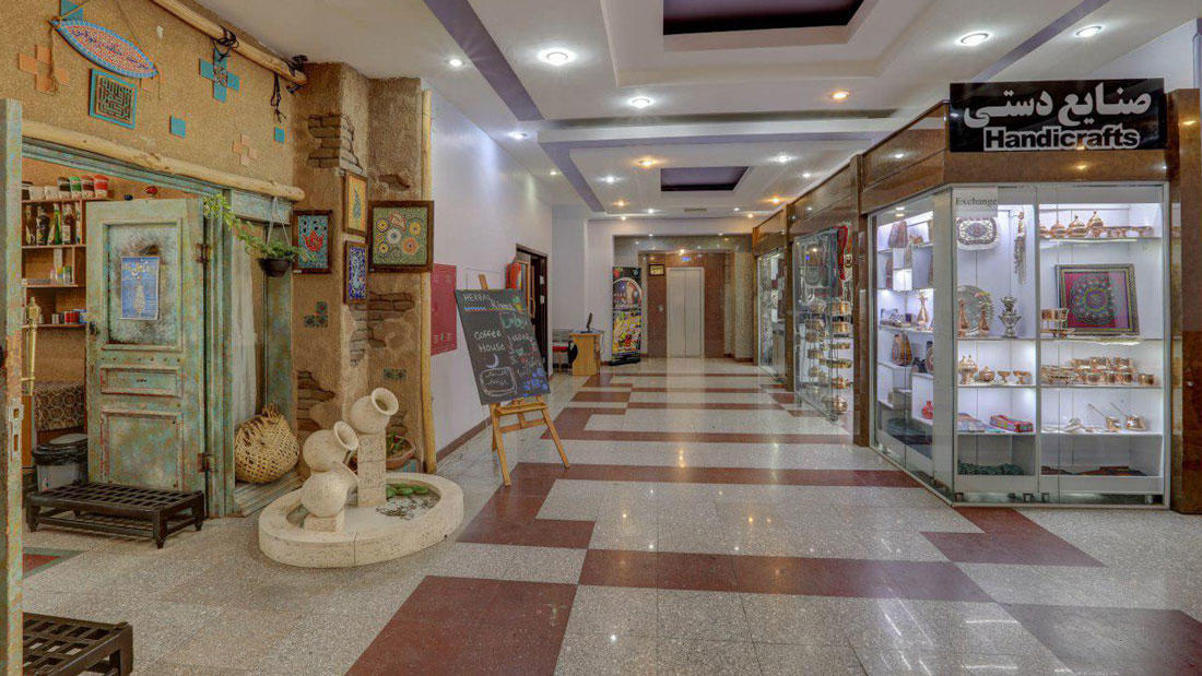 Kerman Tourist Hotel