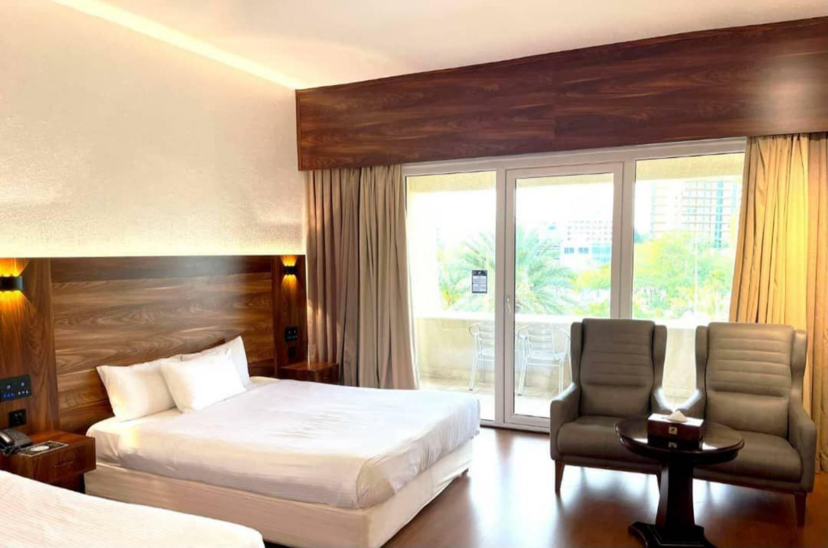 Shayan Hotel