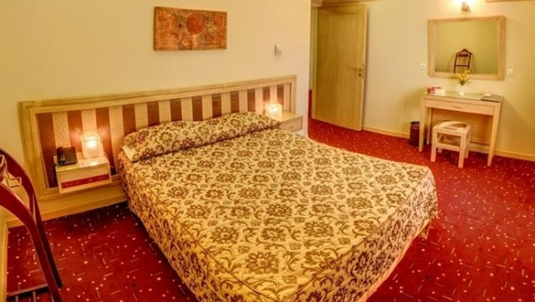 Amir Kabir hotel