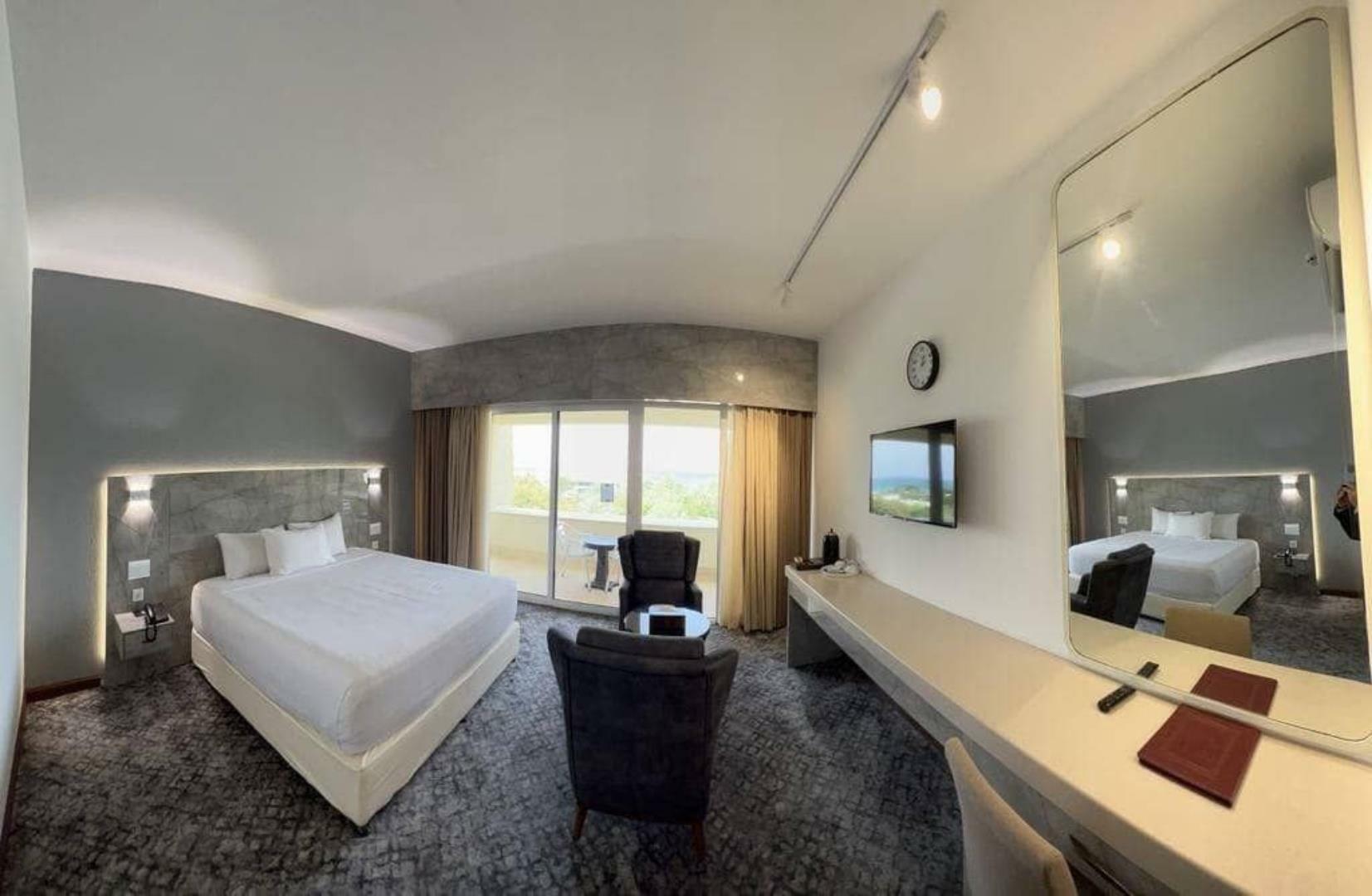Shayan Hotel