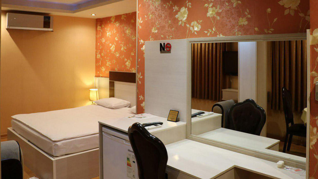 Shabestan Hotel