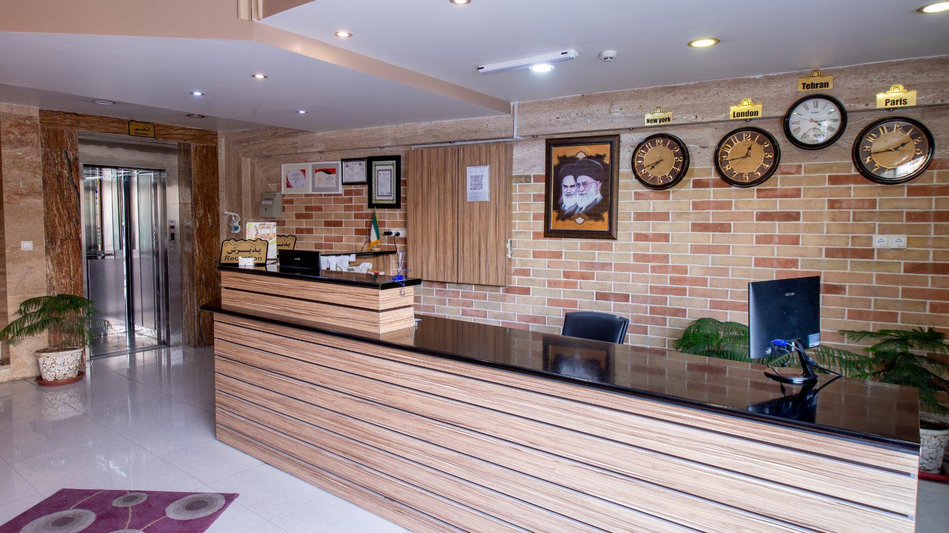 Nasir Al Molk Hotel