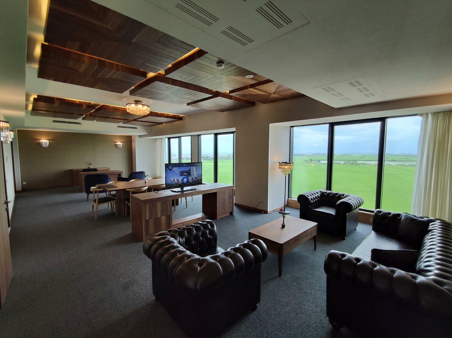 Mizban 5-Star Hotel