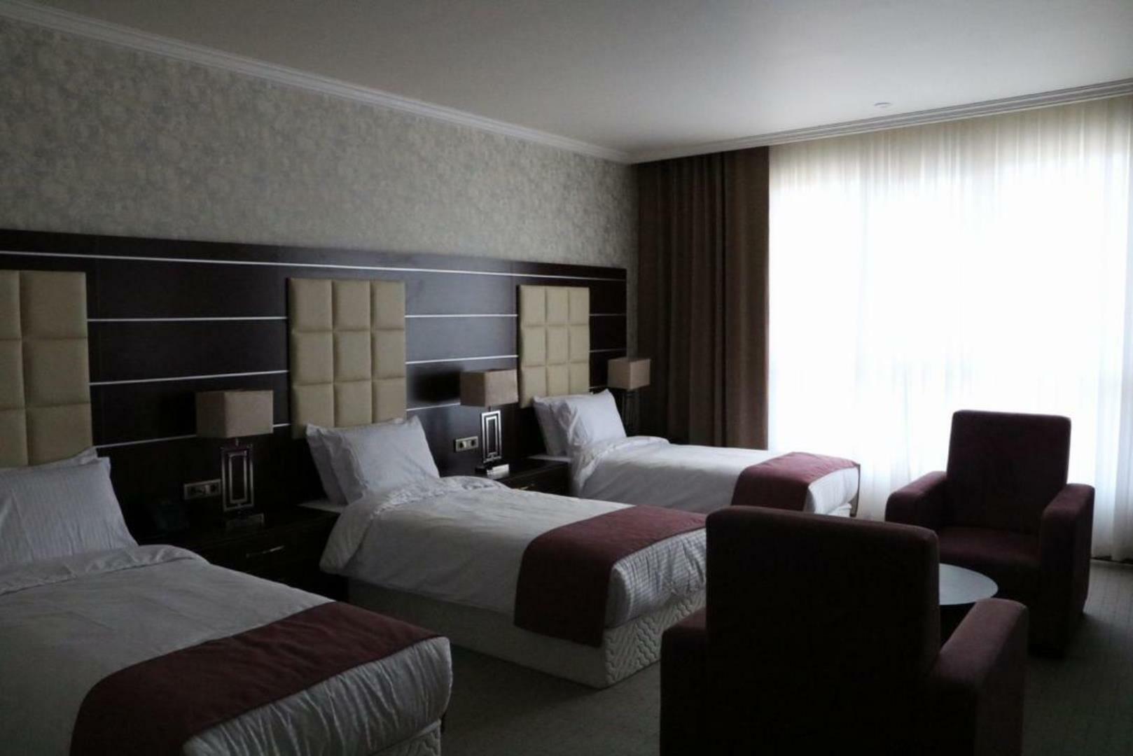 Diyako Palace Hotel