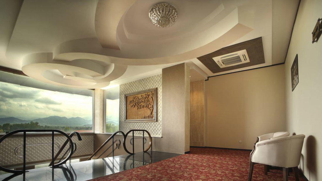Moein Hotel