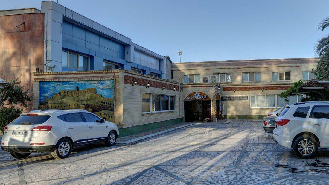Bam Tourist Hotel