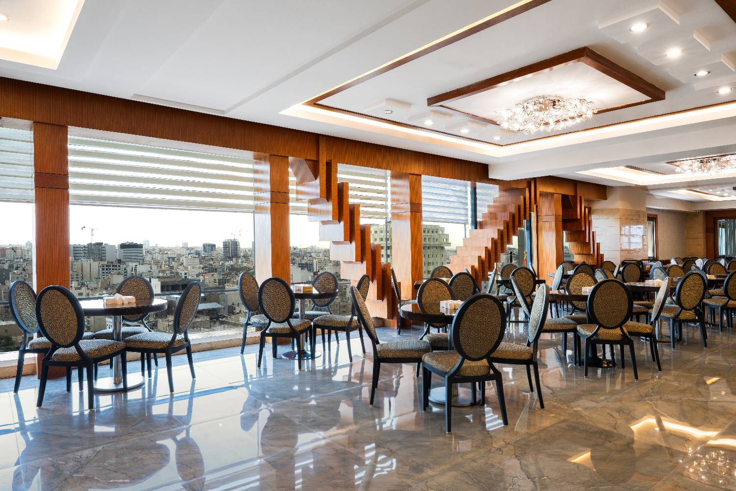 Darvishi Hotel