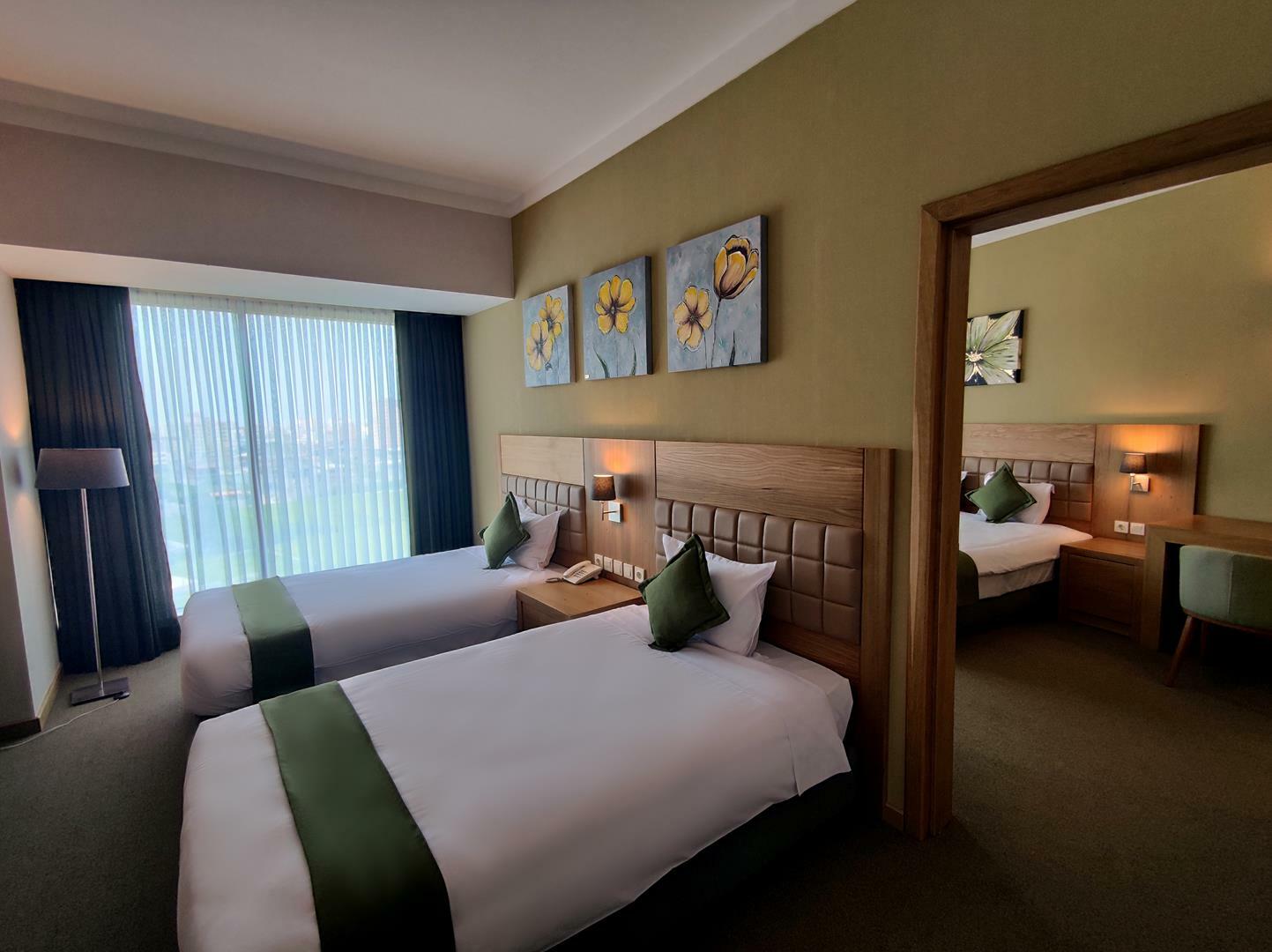 Mizban 5-Star Hotel
