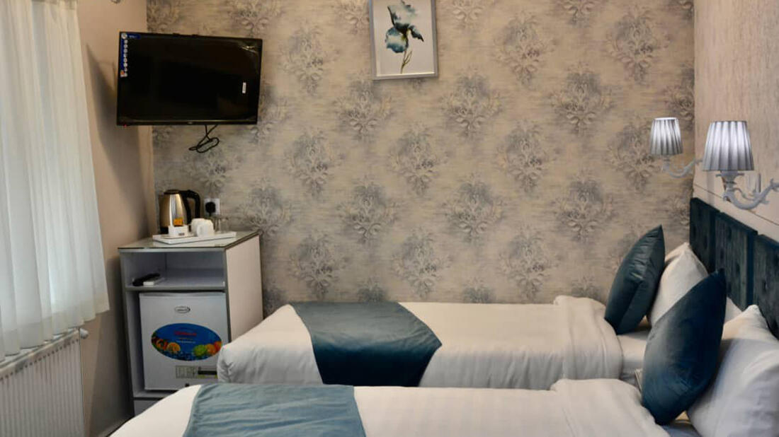 Larn Hotel