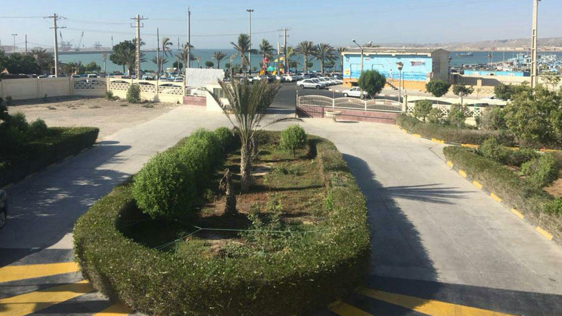 Laleh Hotel