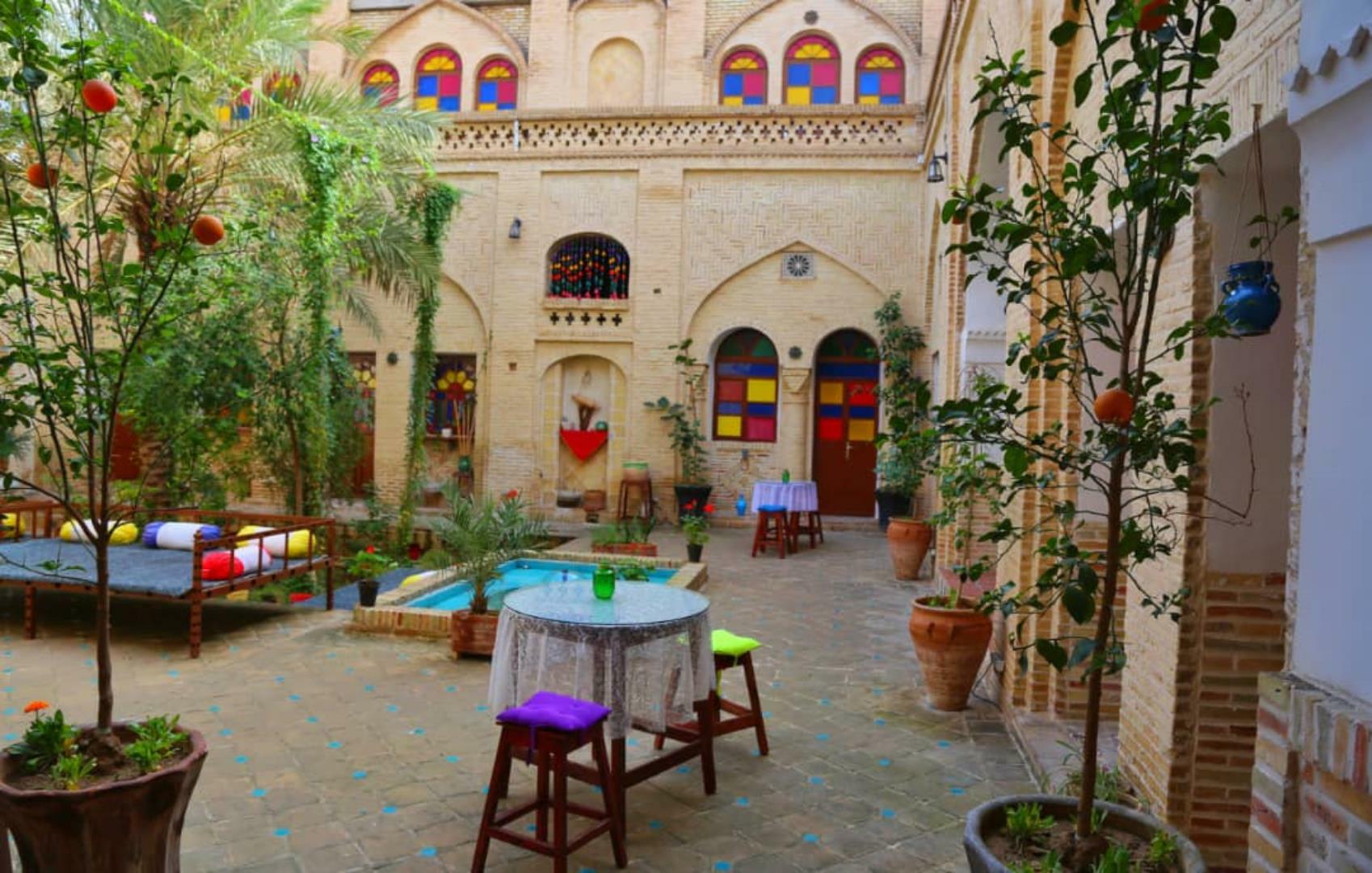 Sarabi Traditional Hotel