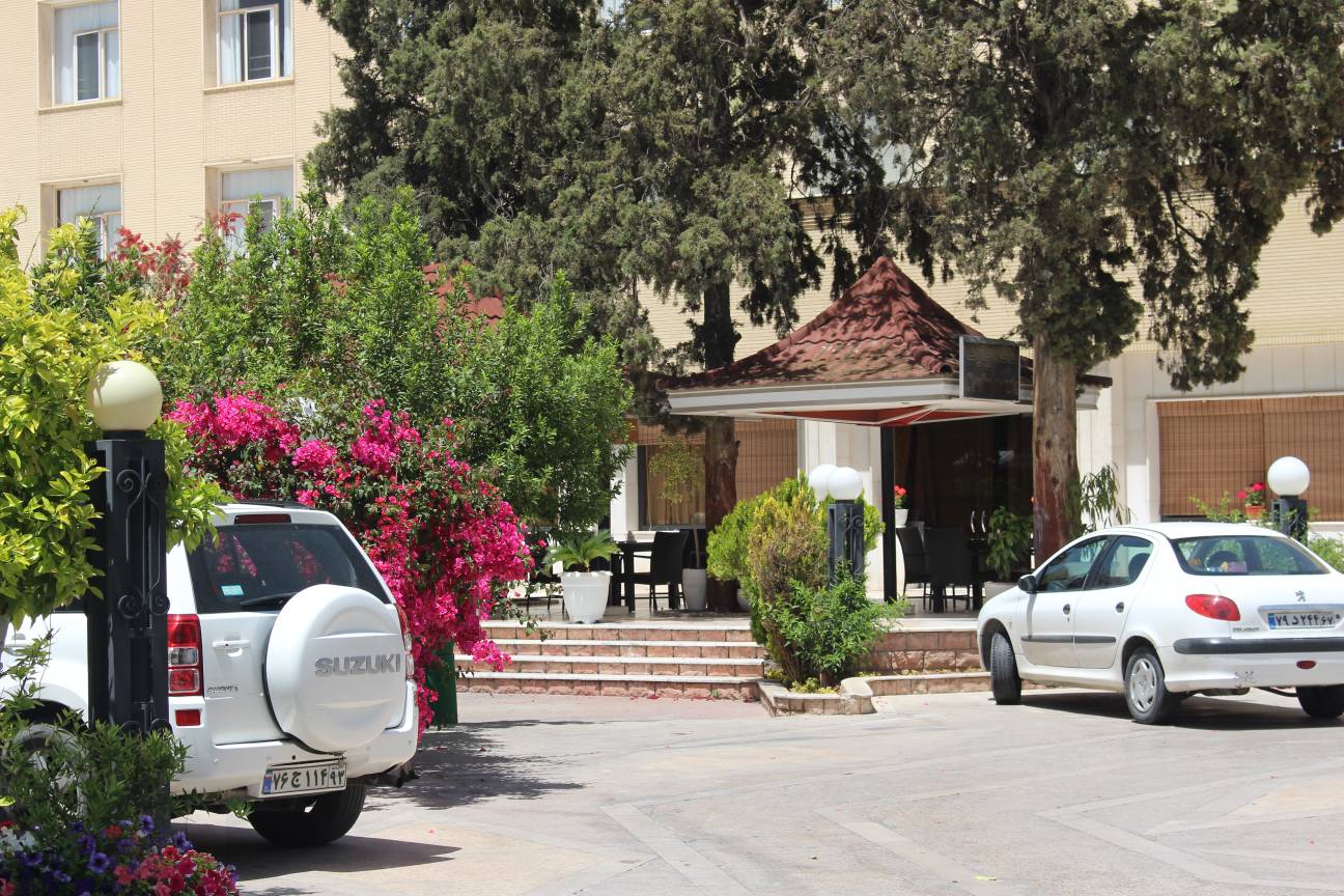 Park Saadi Hotel