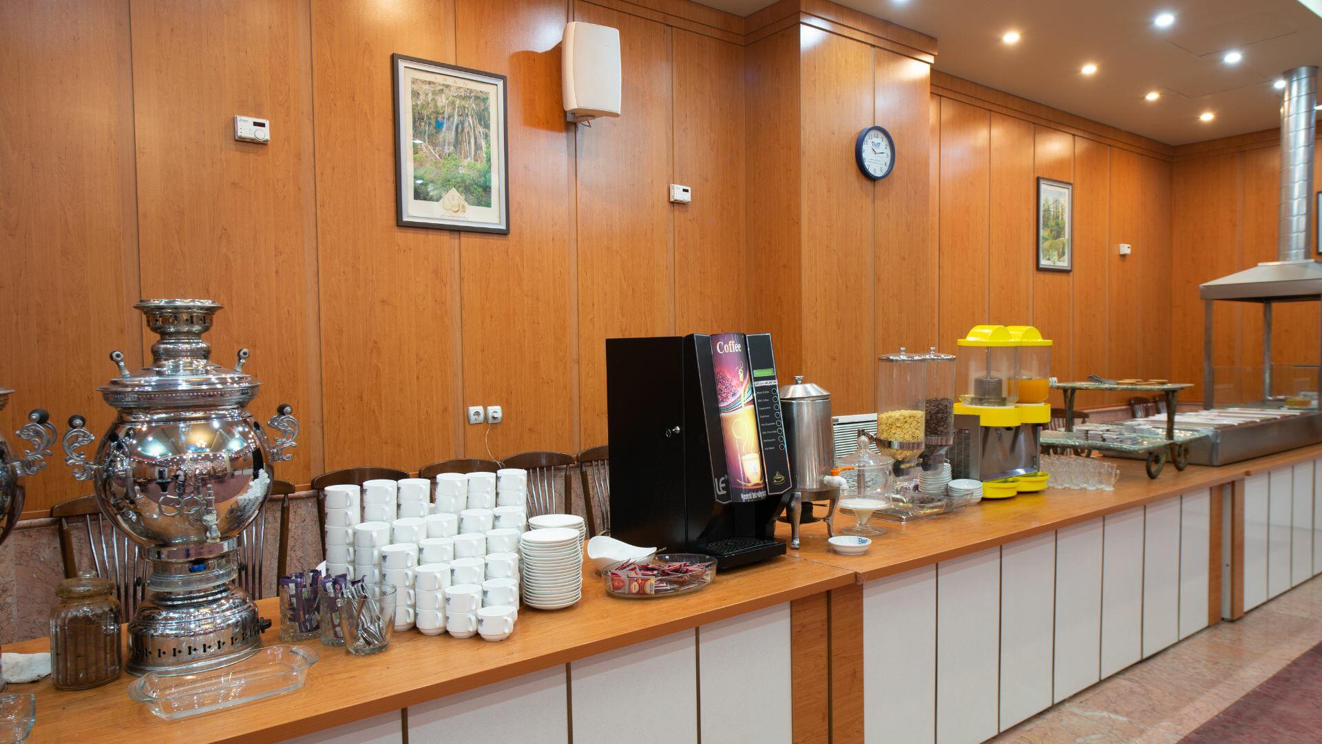 Persepolis Hotel