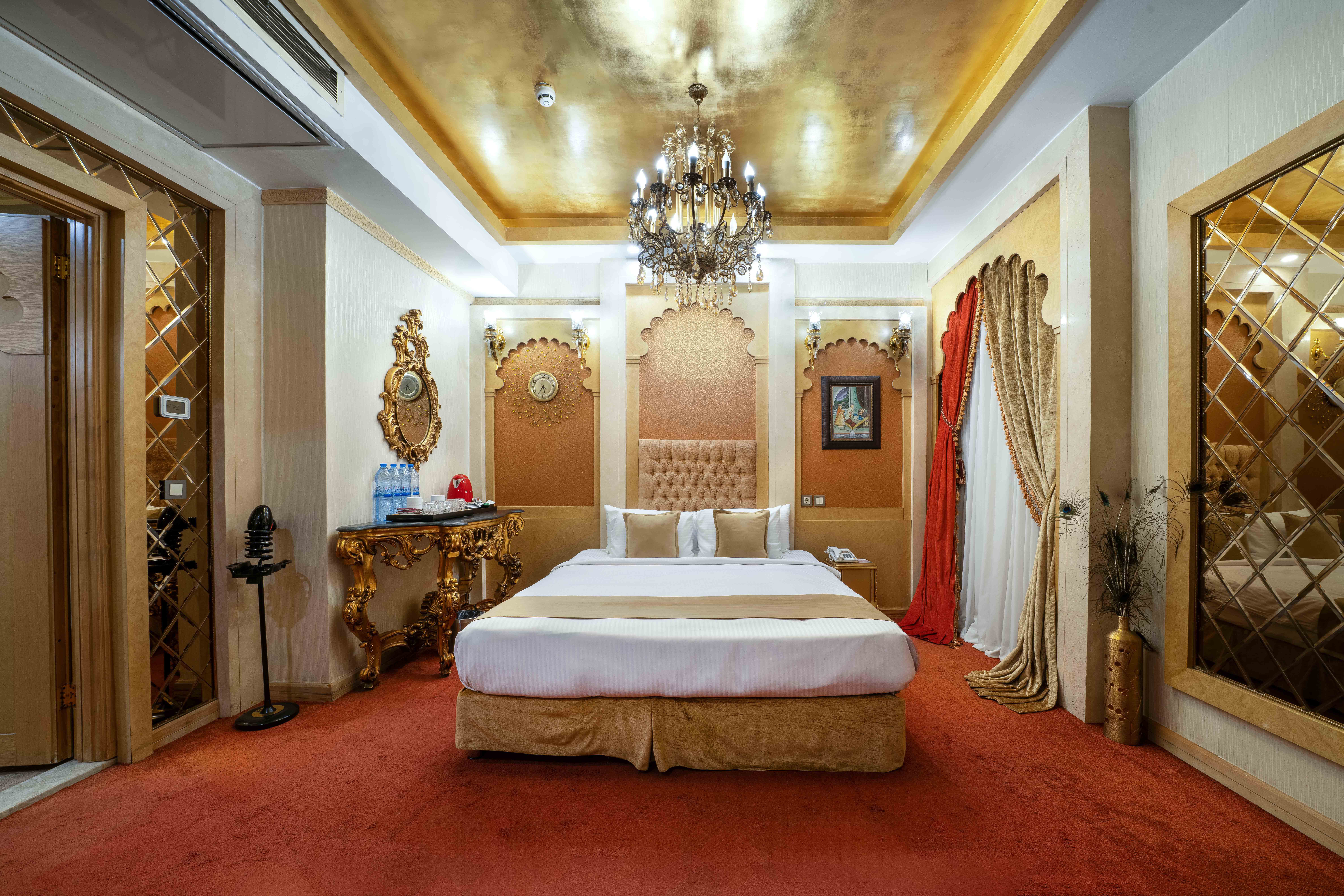 Darvishi Hotel