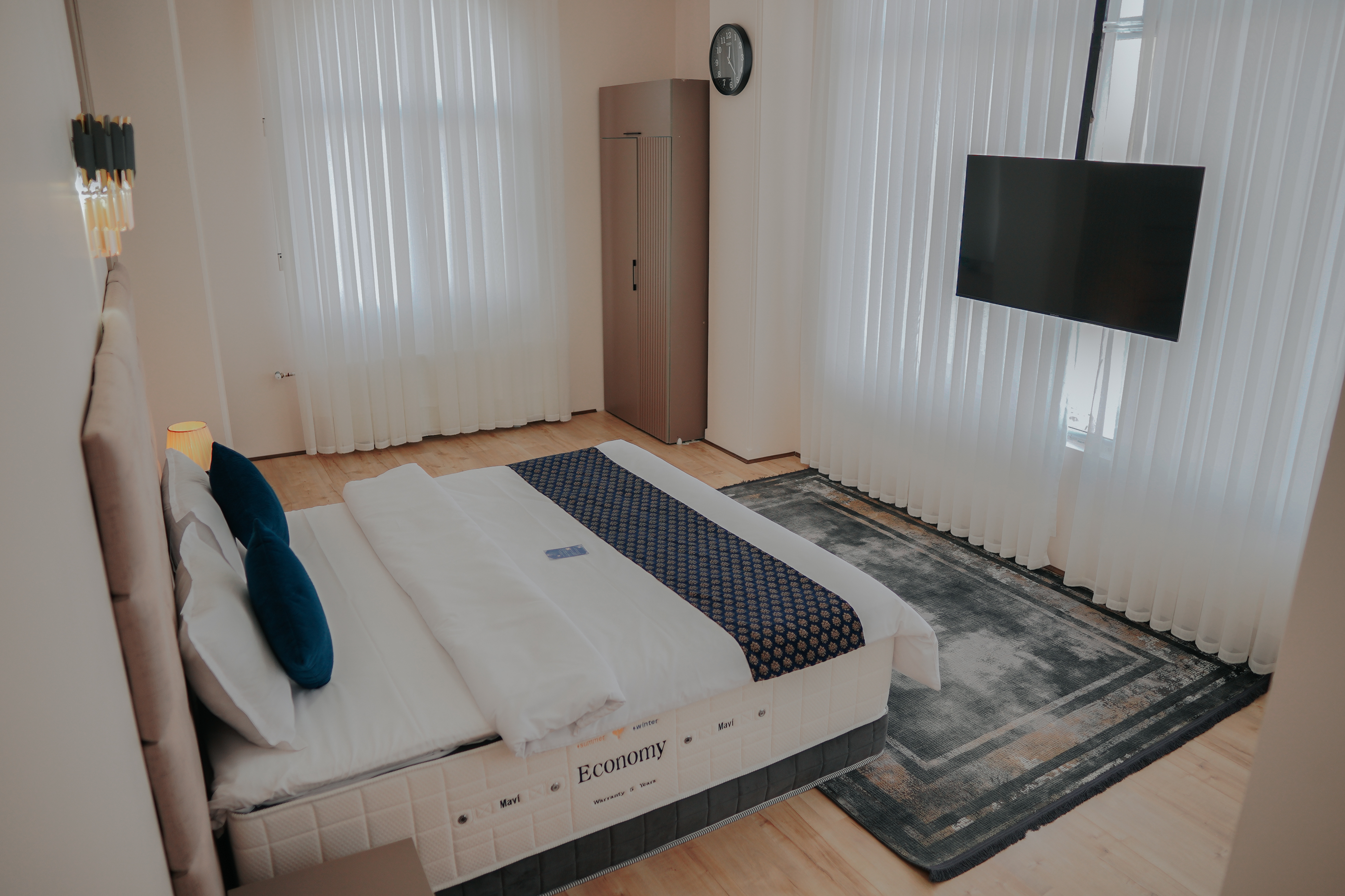 Dariush Hotel