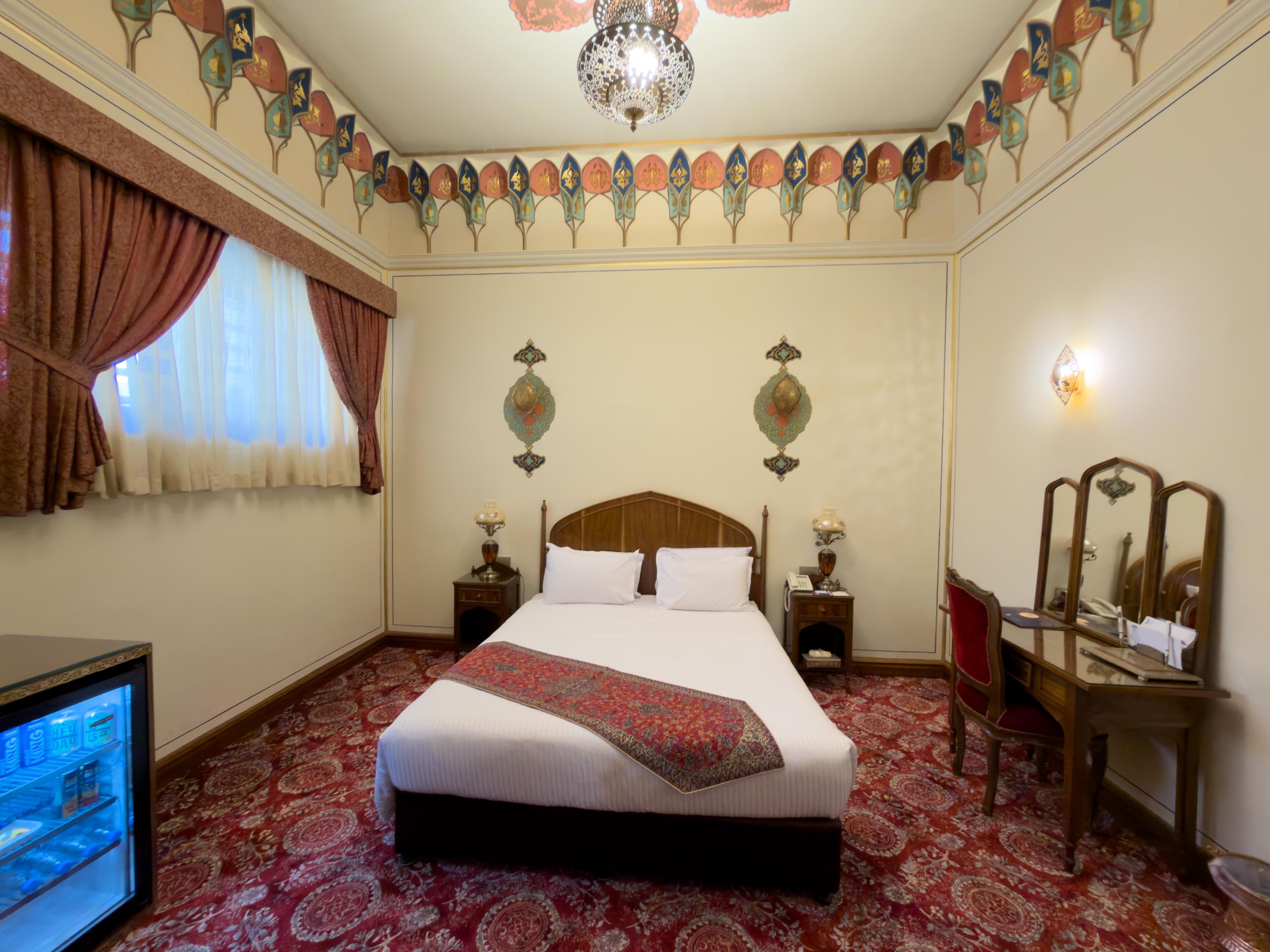 Abbasi Hotel