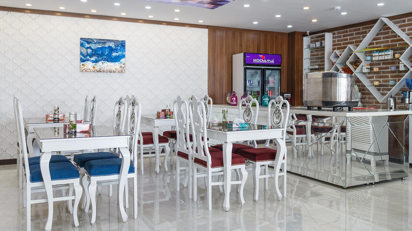 Arka Hotel