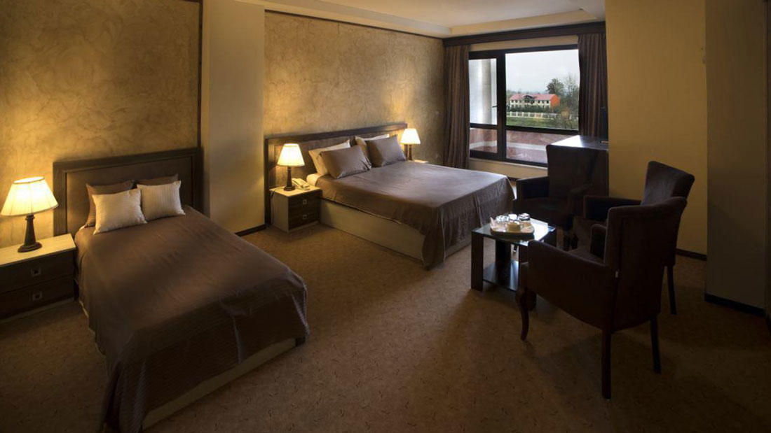 Moein Hotel