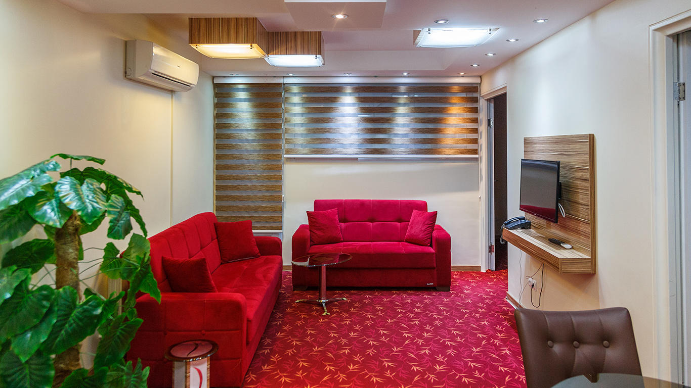 Behboud Hotel