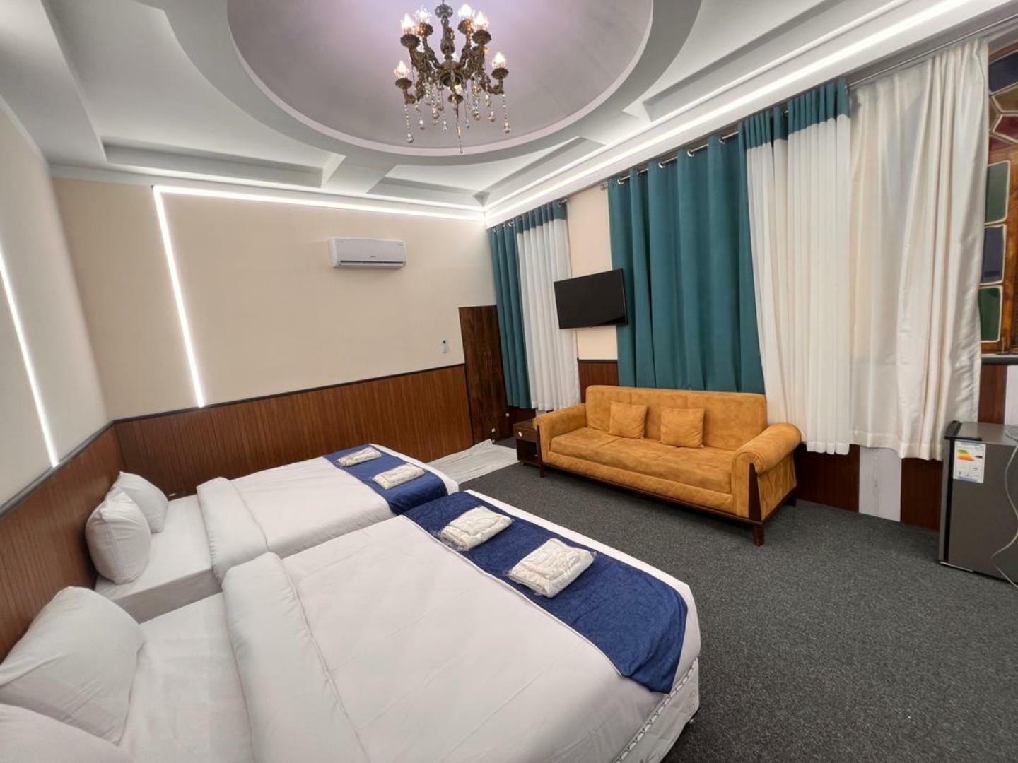 Darbari Hotel