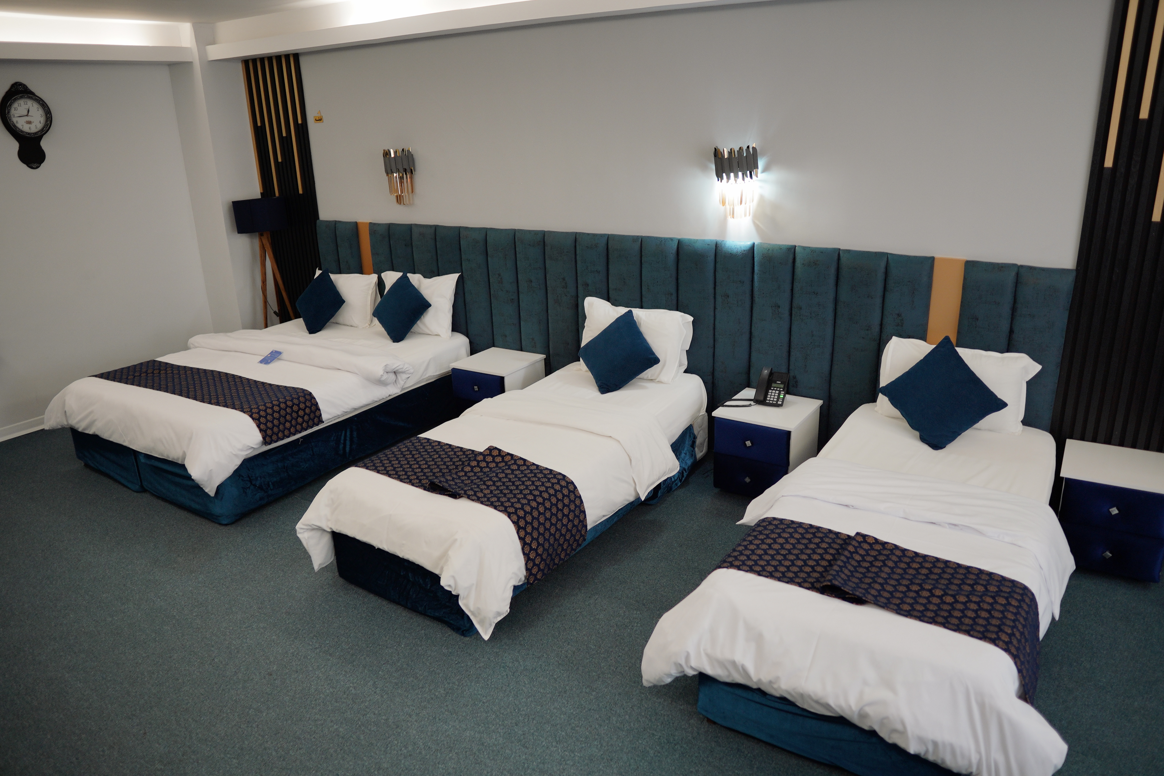 Dariush Hotel