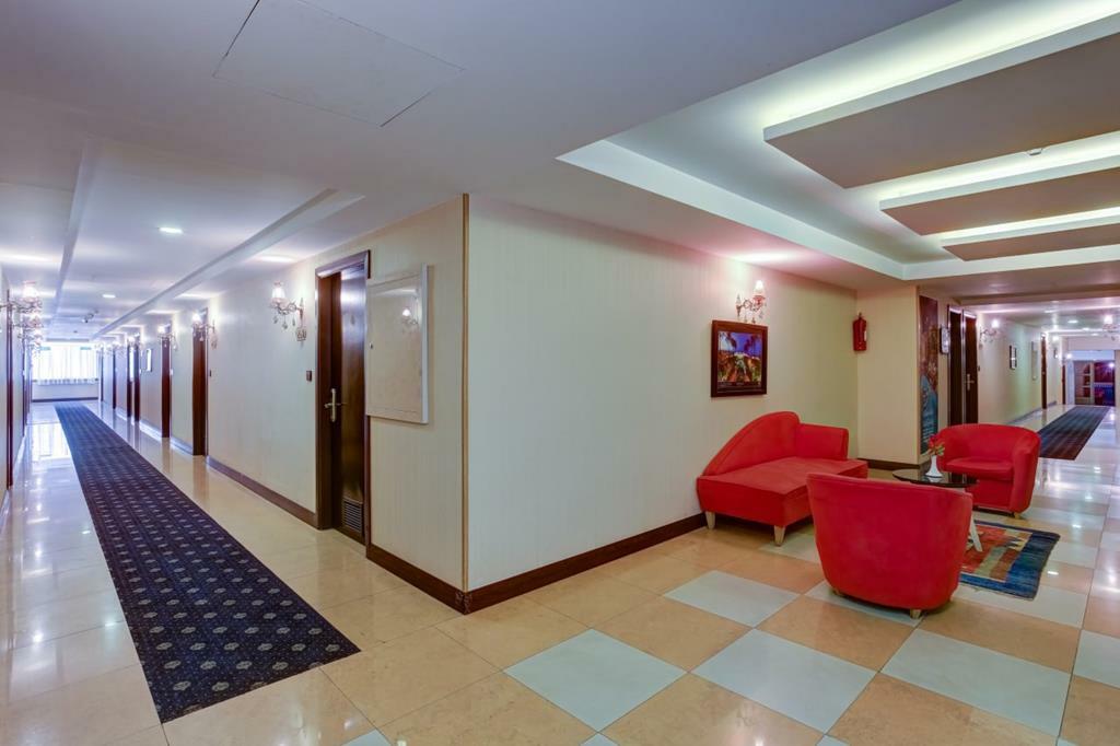 Arg Hotel