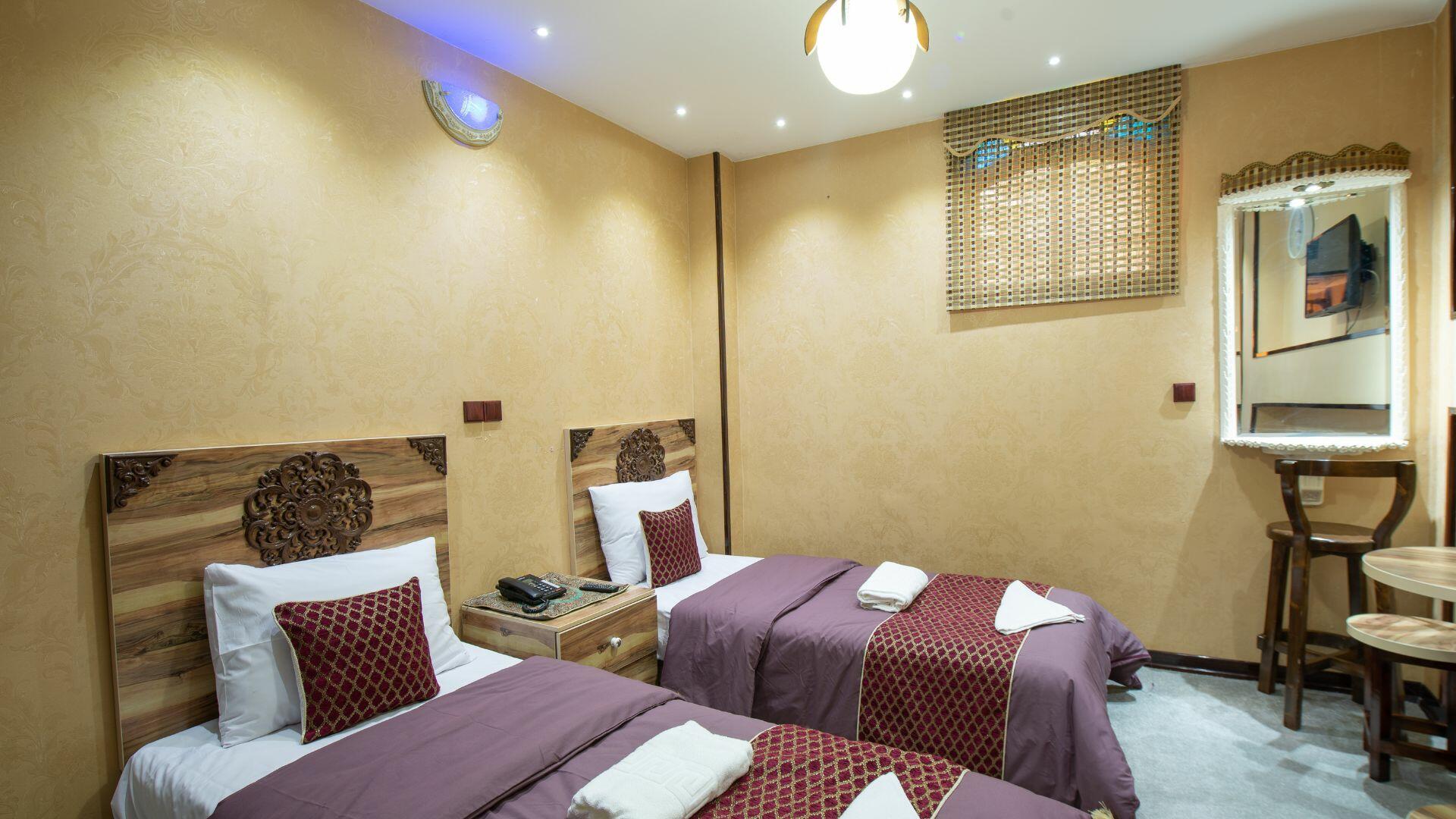 Bahar Narenj Hafez Hotel