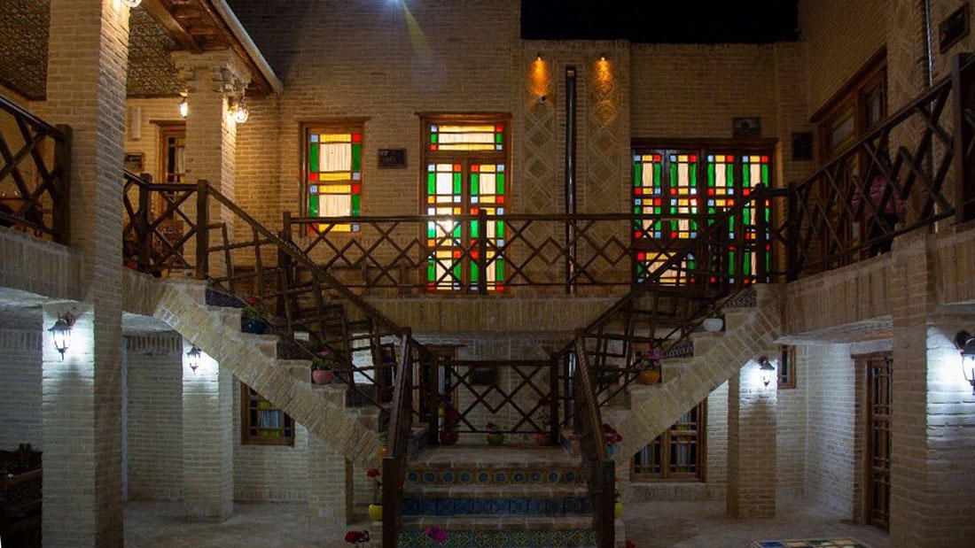 Dadamaan Traditional Hotel