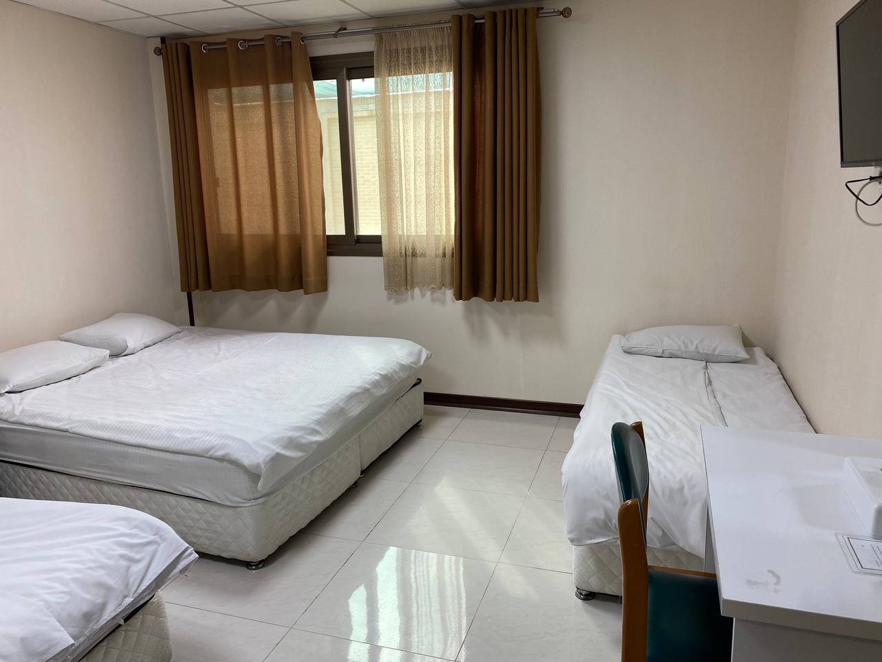 Beed hostel