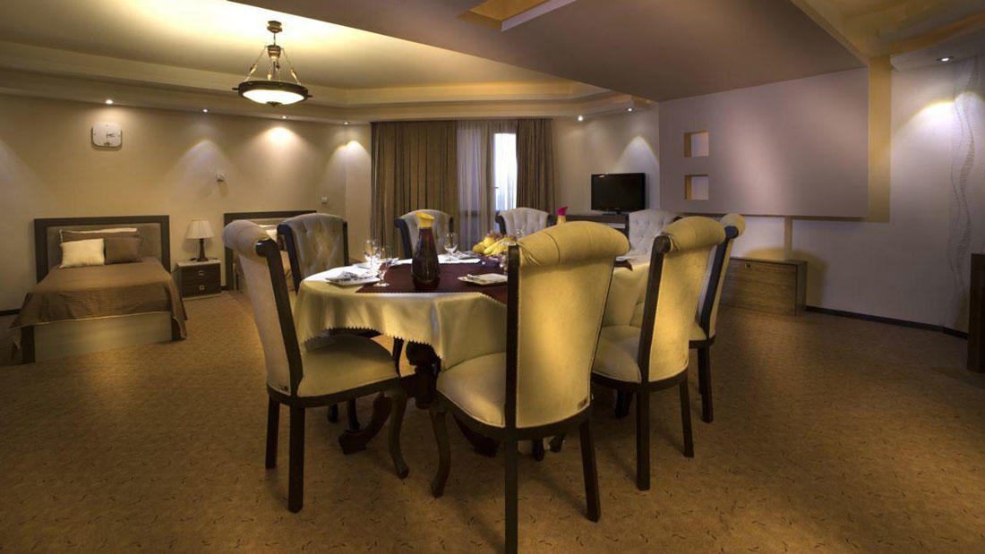 Moein Hotel