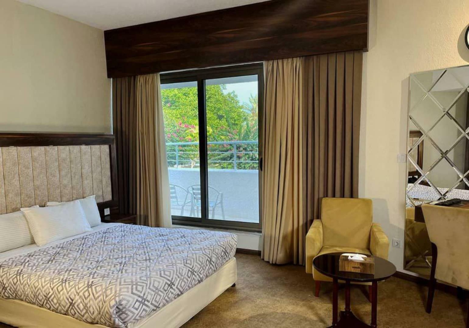Shayan Hotel