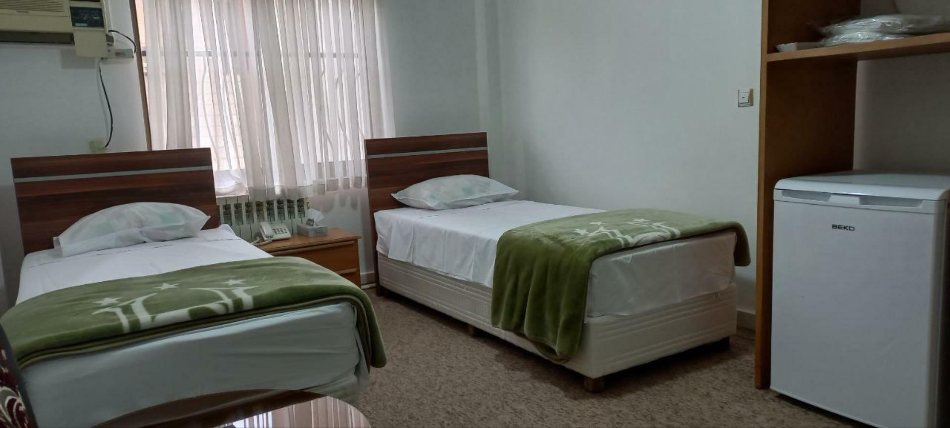 Sadra Hotel
