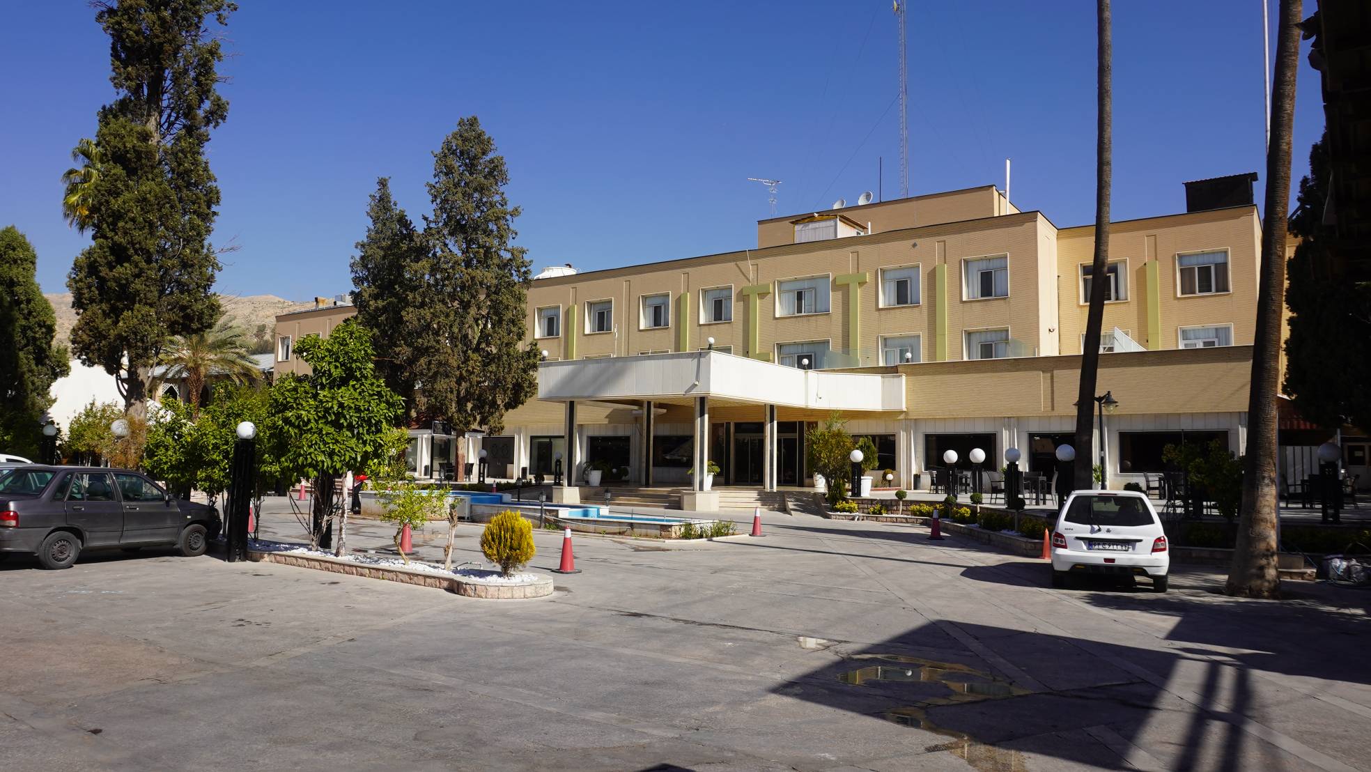 Park Saadi Hotel