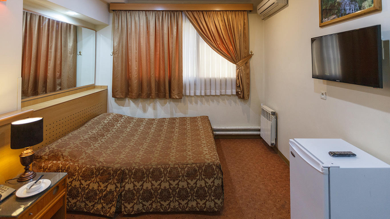 Sasan Hotel
