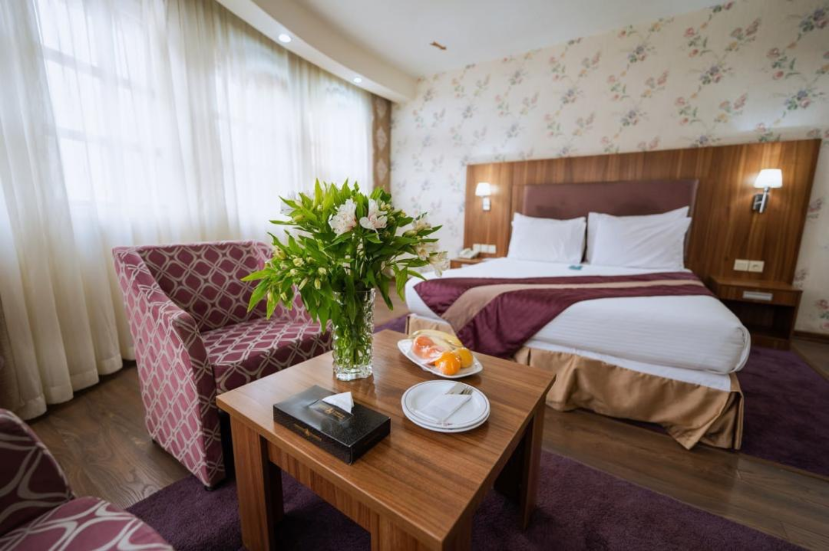 Shiraz Parsian Hotel