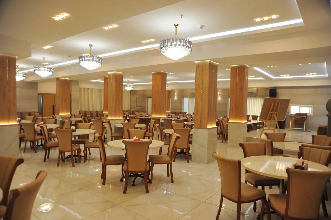 Park Saadi Hotel