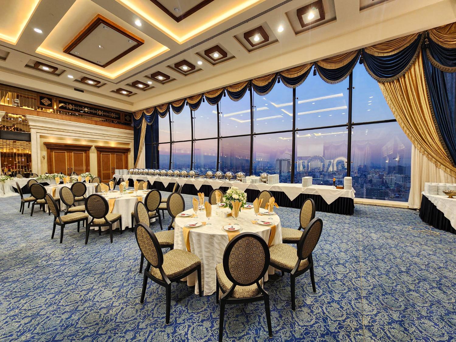 Darvishi Hotel