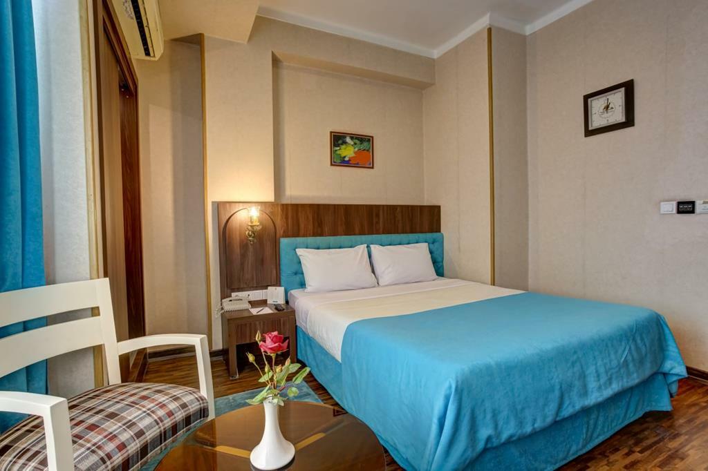 Arg Hotel