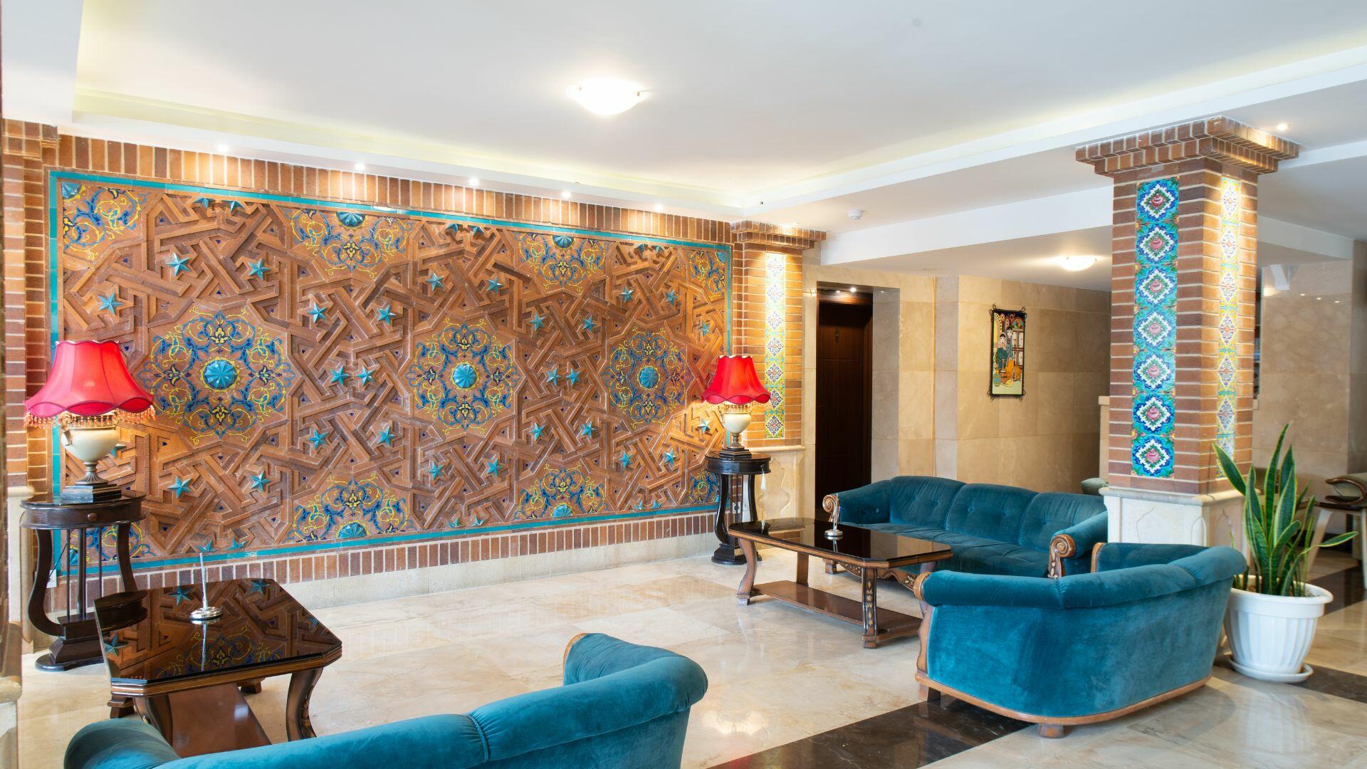 Arg Hotel