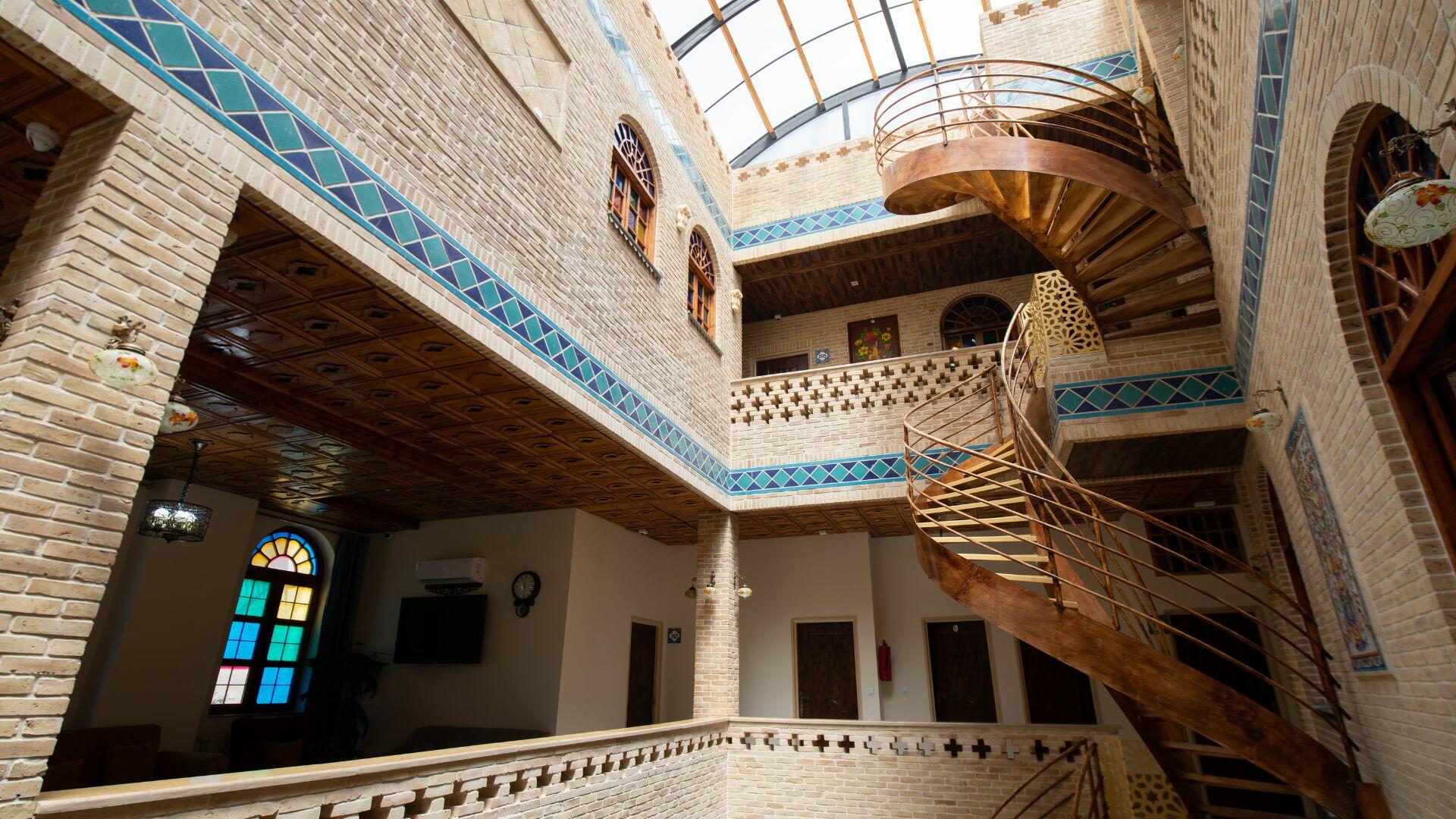 Darbari Hotel