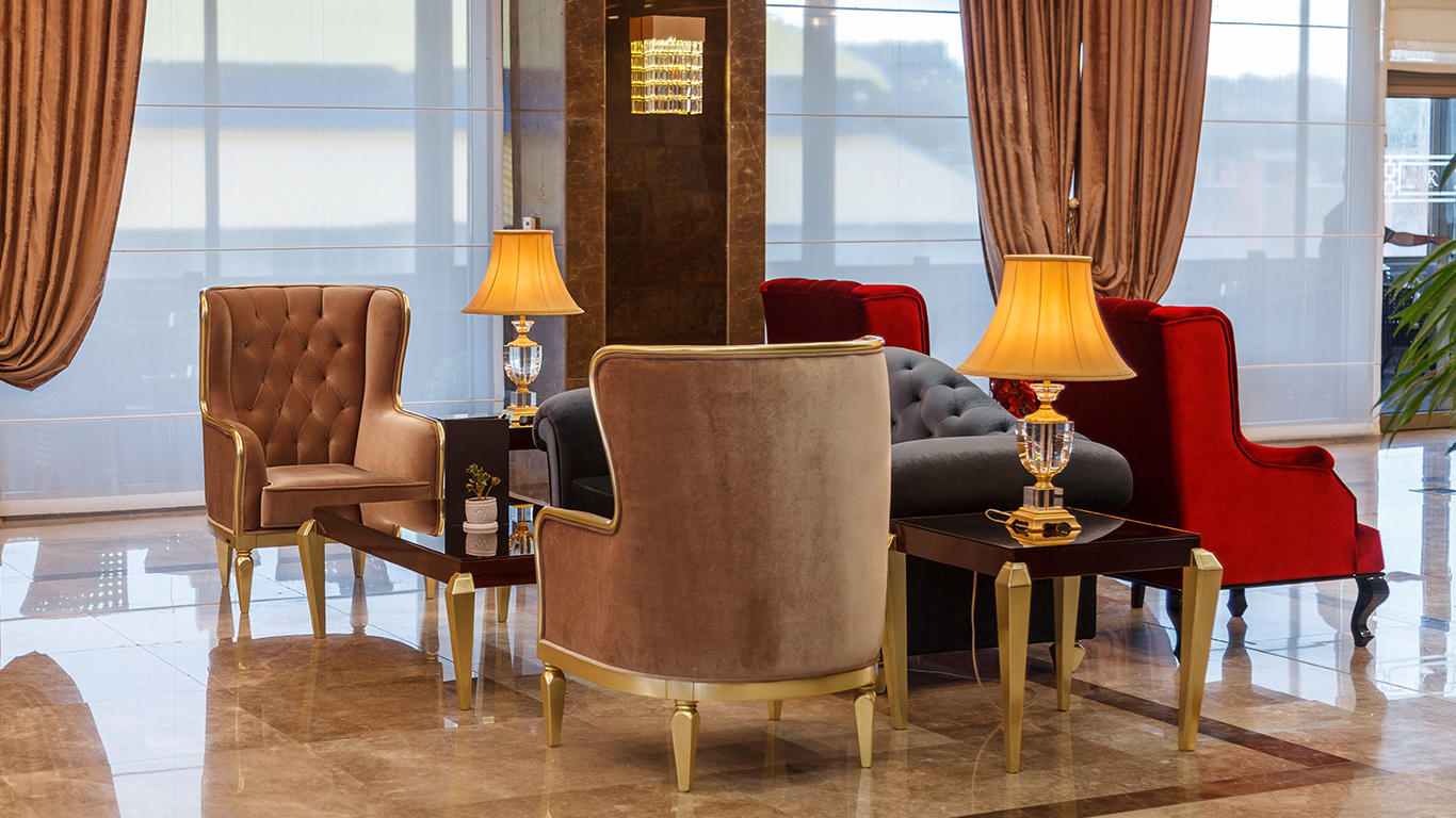 Laleh Park Hotel