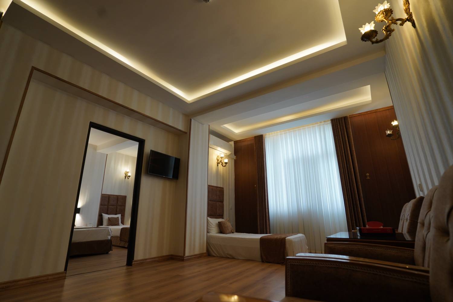 Park Saadi Hotel