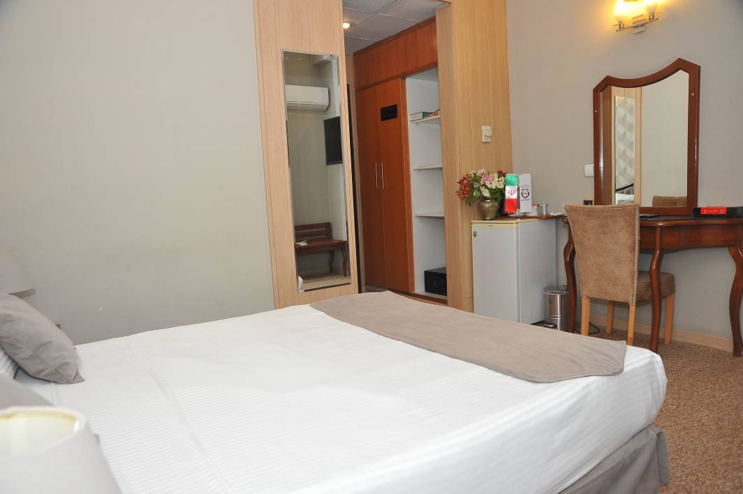 Park Saadi Hotel