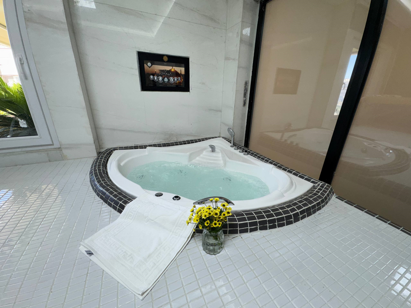 Ghasr International Hotel