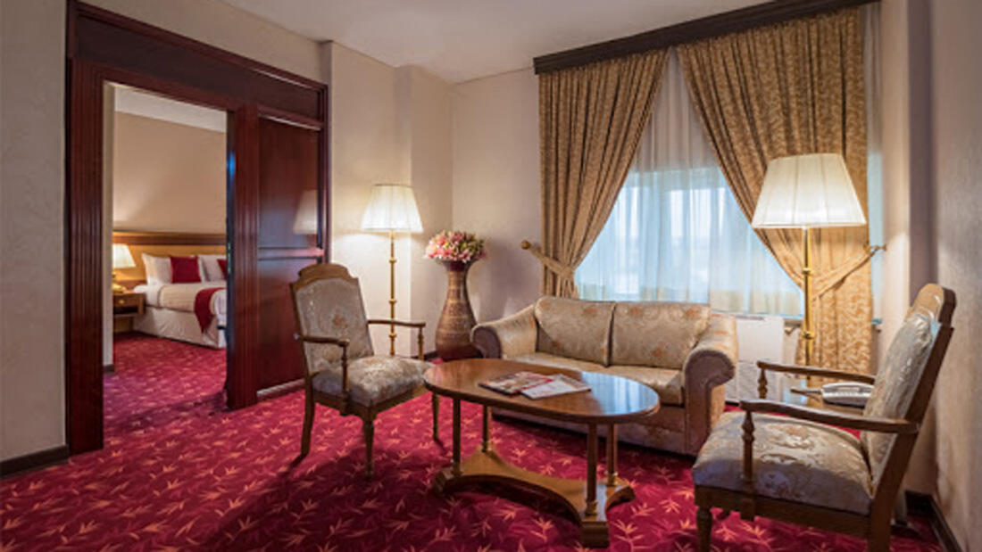 Pars Hotel