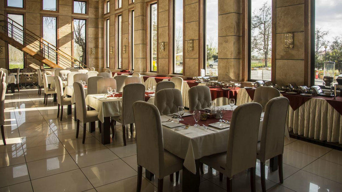 Moein Hotel