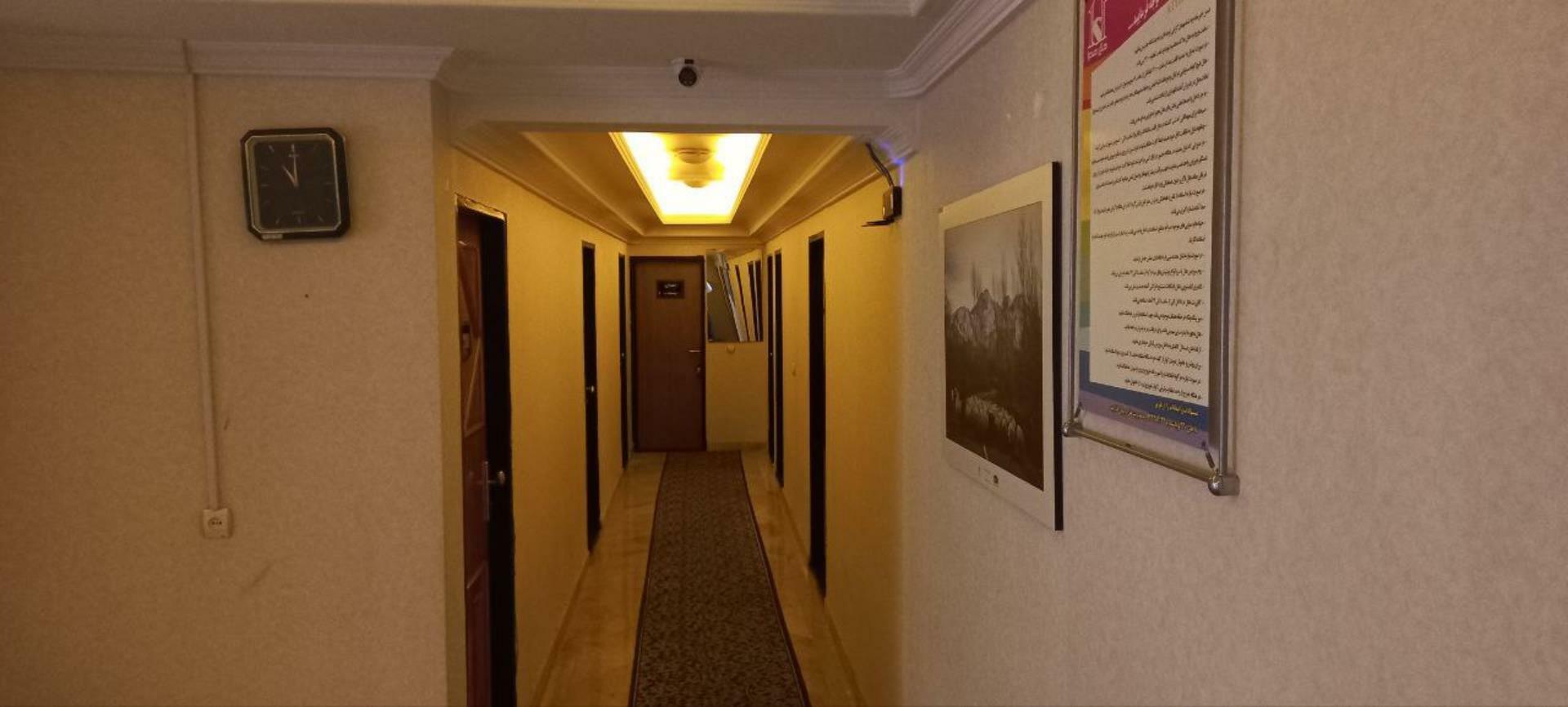 Sadra Hotel